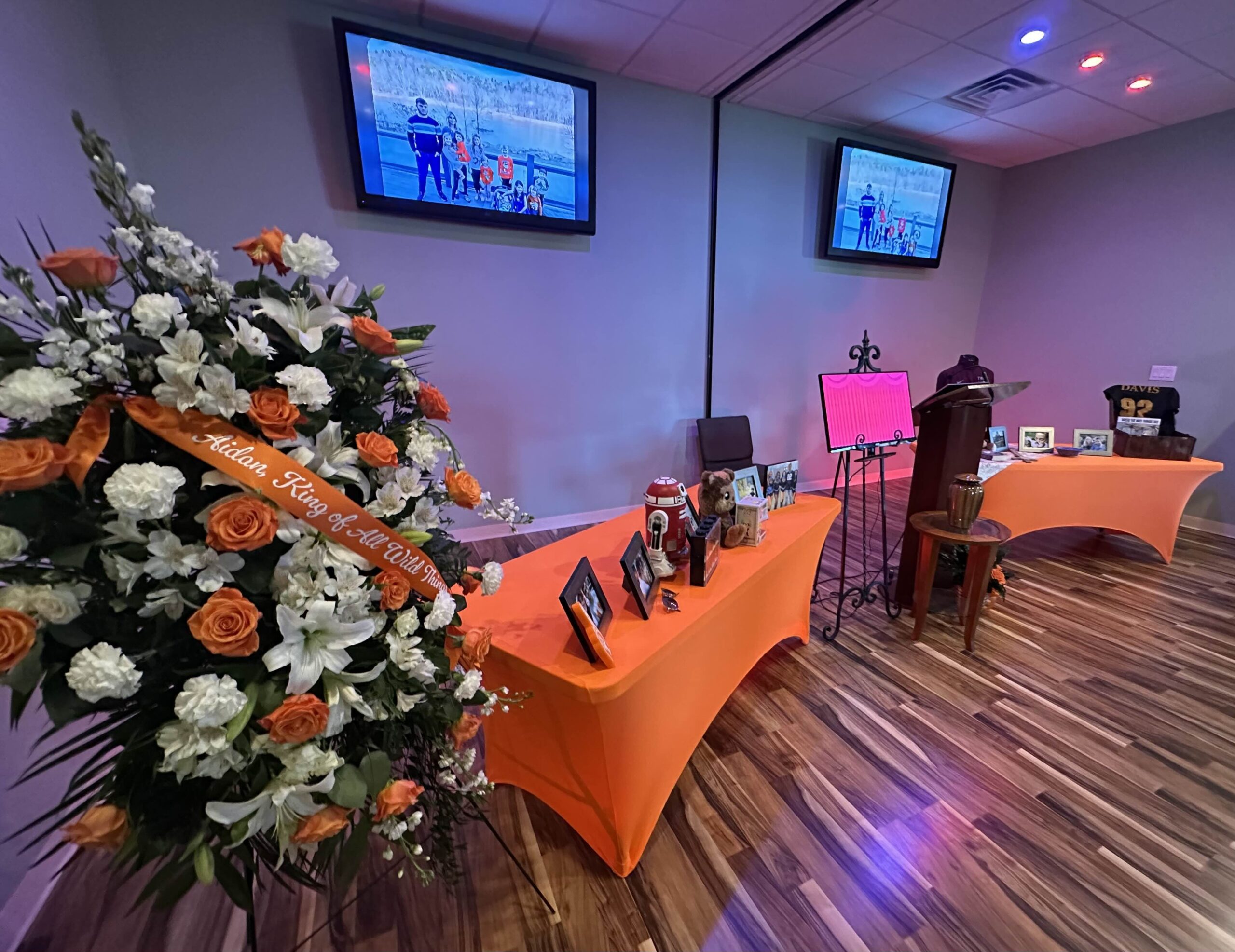 Trinity Memorial Funeral Home serving East Tennessee, Tennessee